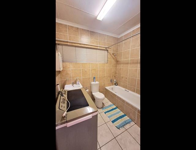 1 BEDROOM FLAT TO LET IN ARCON PARK